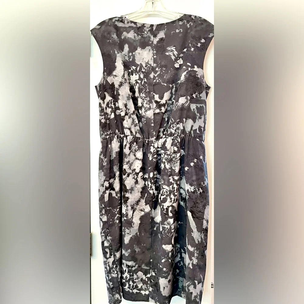 Ann Taylor loft gray dress size 10 - Picture 2 of 4